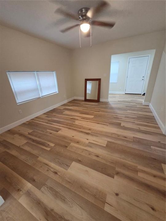 En Venta: $189,900 (2 camas, 1 baños, 1000 Pies cuadrados)