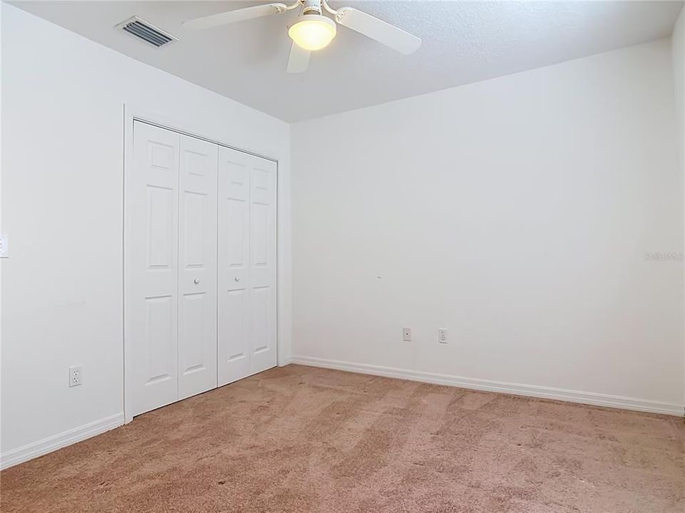 En Venta: $294,900 (3 camas, 2 baños, 1236 Pies cuadrados)