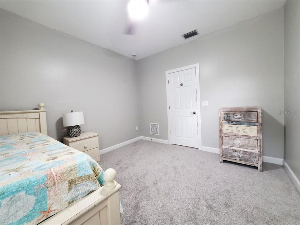 В аренду: $2,795 (3 спален, 2 ванн, 1445 Квадратных фут)
