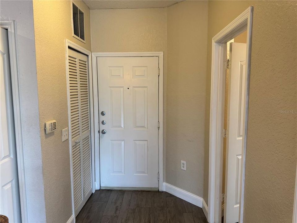 For Rent: $1,650 (2 beds, 2 baths, 1138 Square Feet)