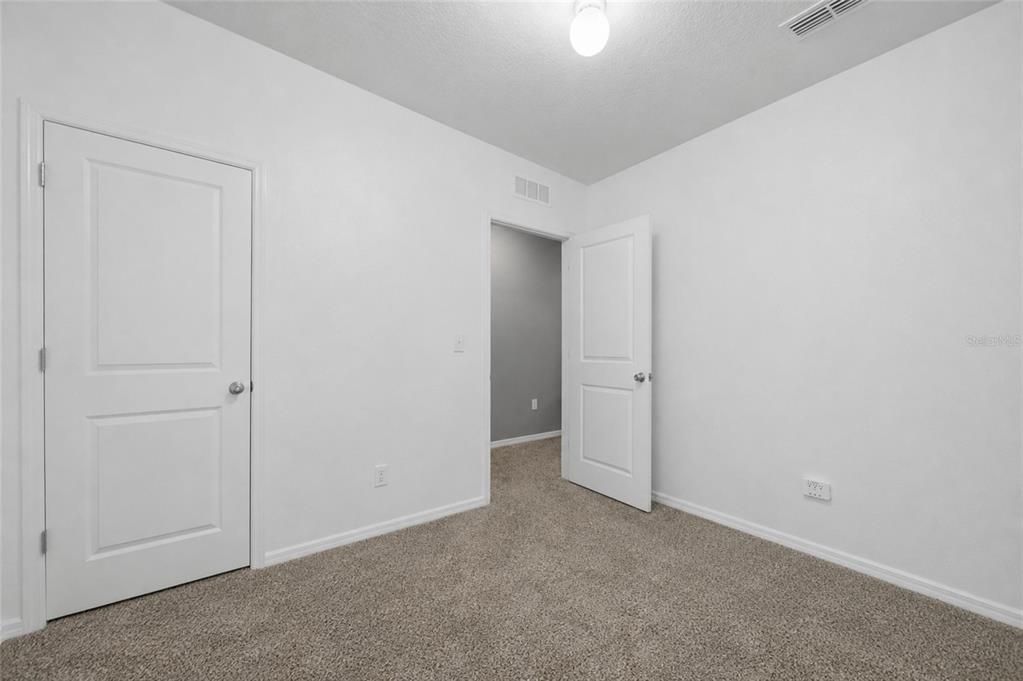 На продажу: $334,999 (3 спален, 2 ванн, 1516 Квадратных фут)