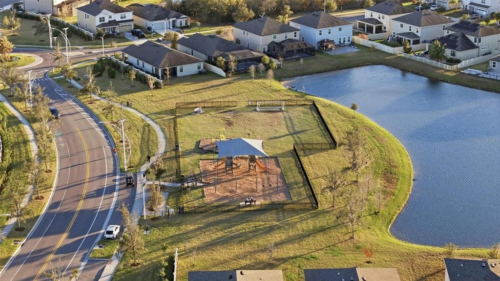 На продажу: $334,999 (3 спален, 2 ванн, 1516 Квадратных фут)