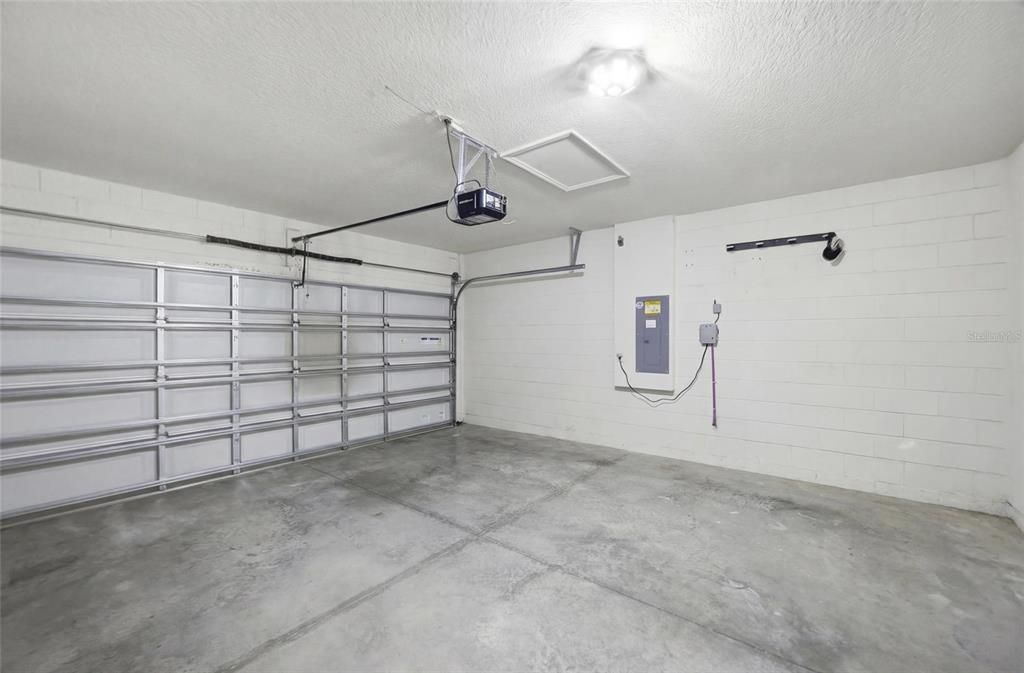 На продажу: $334,999 (3 спален, 2 ванн, 1516 Квадратных фут)