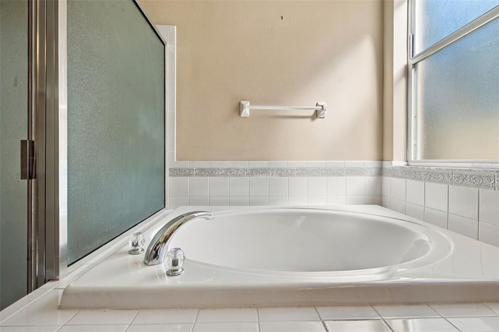 For Sale: $429,000 (4 beds, 3 baths, 2260 Square Feet)