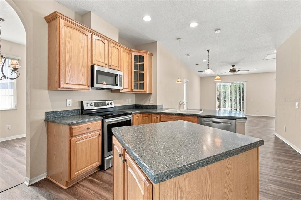 For Sale: $429,000 (4 beds, 3 baths, 2260 Square Feet)