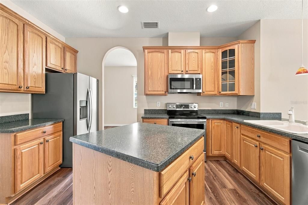 For Sale: $429,000 (4 beds, 3 baths, 2260 Square Feet)
