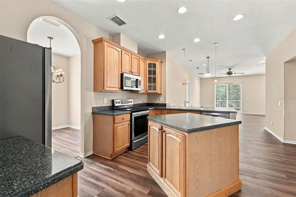 For Sale: $429,000 (4 beds, 3 baths, 2260 Square Feet)