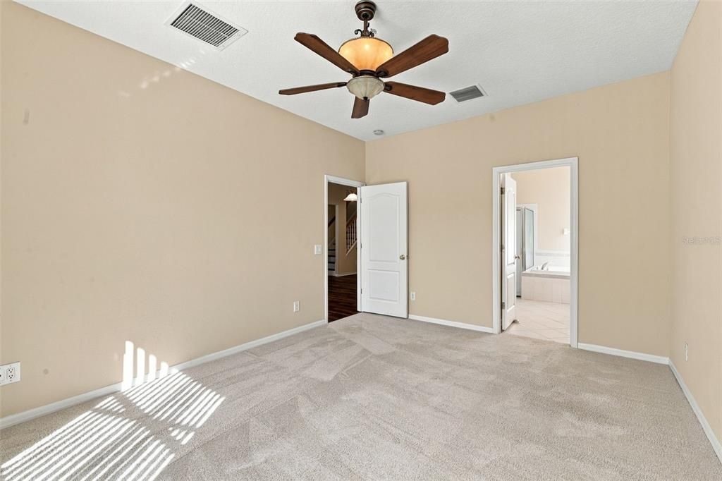 For Sale: $429,000 (4 beds, 3 baths, 2260 Square Feet)