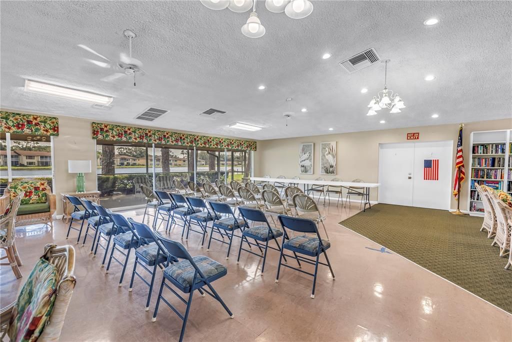 En Venta: $173,500 (2 camas, 2 baños, 1272 Pies cuadrados)