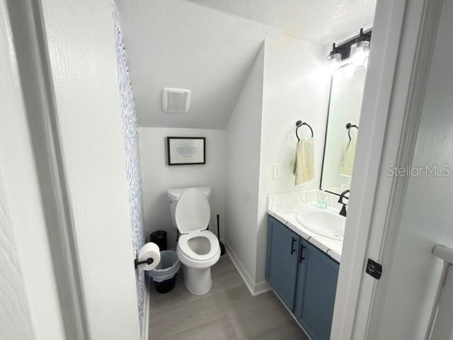En Venta: $339,000 (3 camas, 2 baños, 1468 Pies cuadrados)