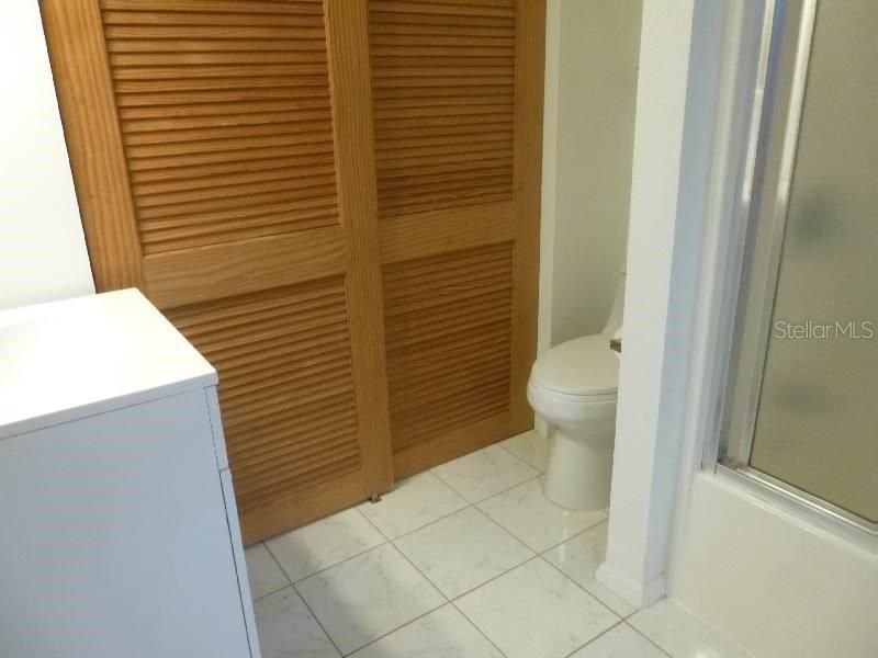 En Venta: $650,000 (3 camas, 2 baños, 1560 Pies cuadrados)