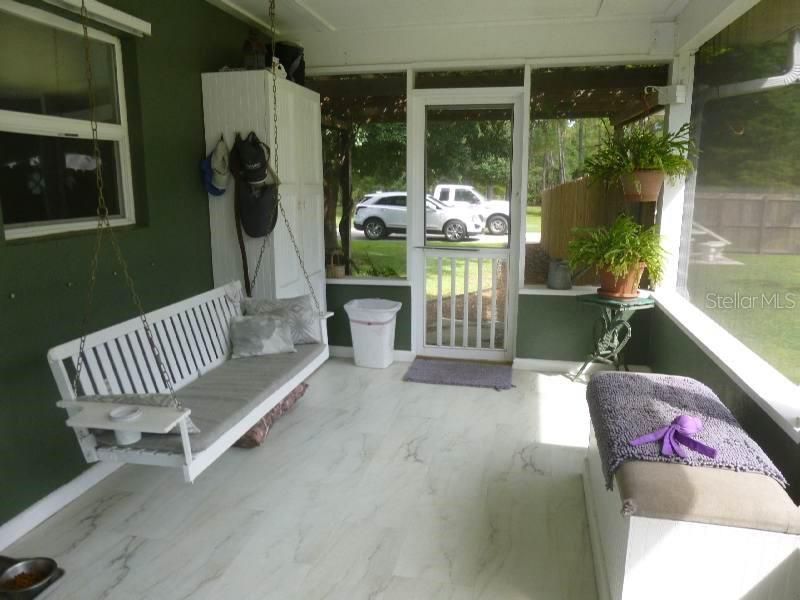 En Venta: $650,000 (3 camas, 2 baños, 1560 Pies cuadrados)