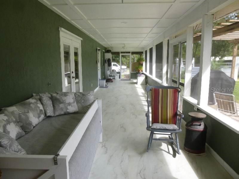 En Venta: $650,000 (3 camas, 2 baños, 1560 Pies cuadrados)