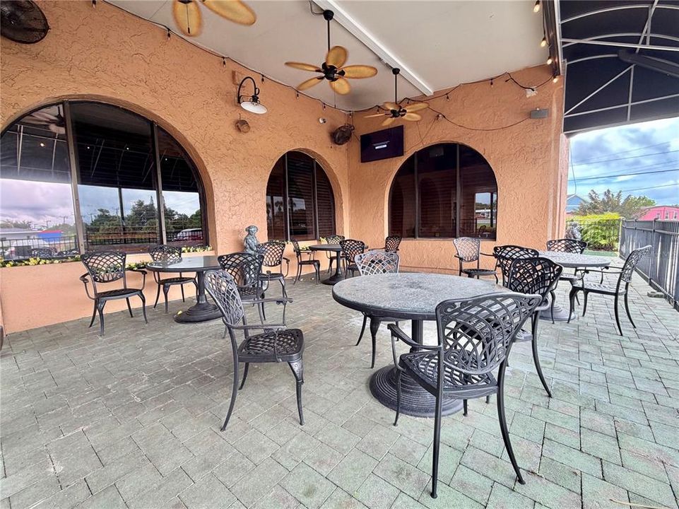For Sale: $1,700,000 (0 beds, 0 baths, 5776 Square Feet)