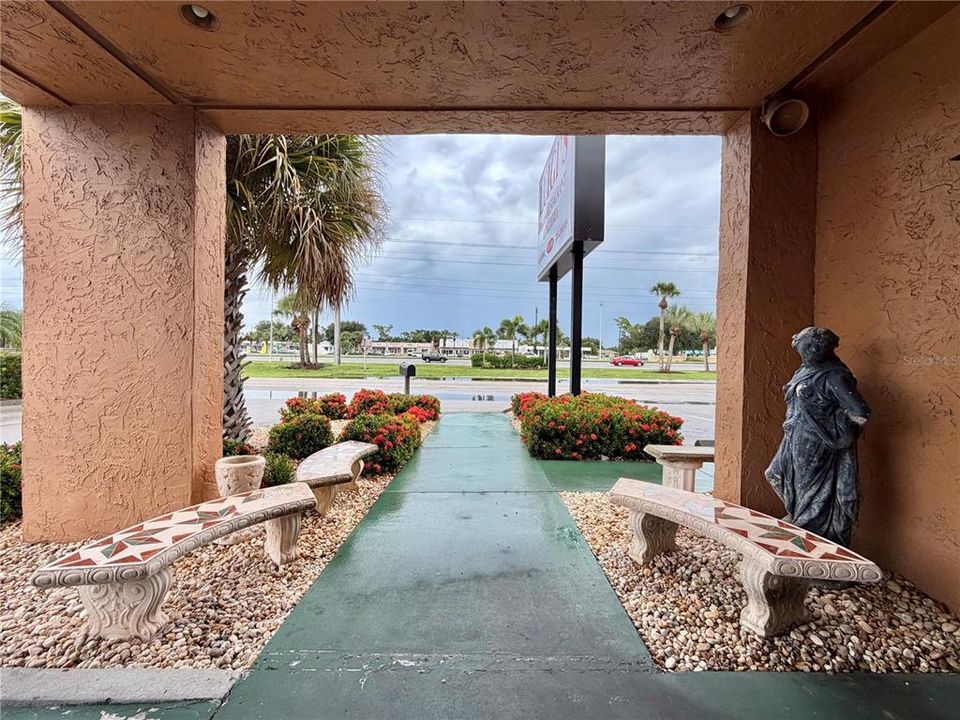 For Sale: $1,700,000 (0 beds, 0 baths, 5776 Square Feet)