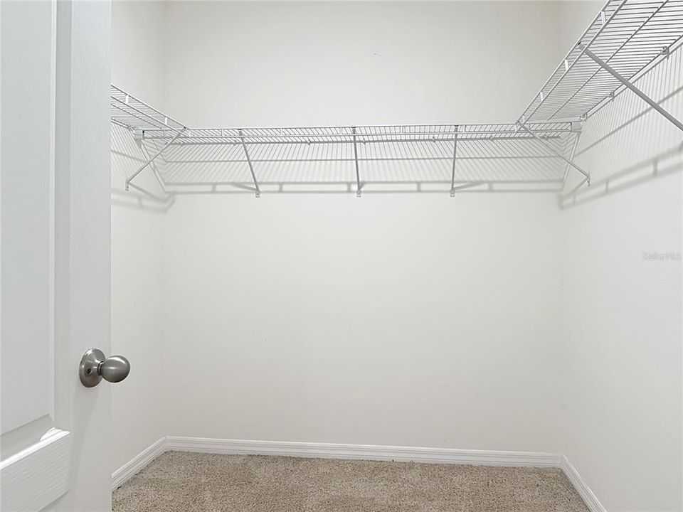 В аренду: $2,600 (4 спален, 2 ванн, 1846 Квадратных фут)