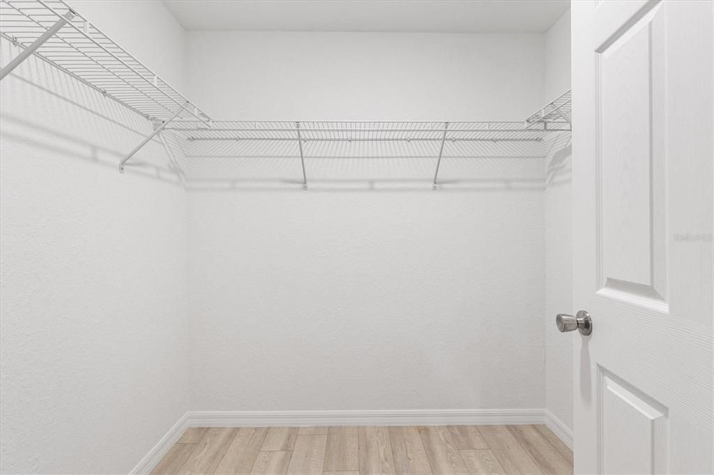 На продажу: $269,900 (3 спален, 2 ванн, 1472 Квадратных фут)