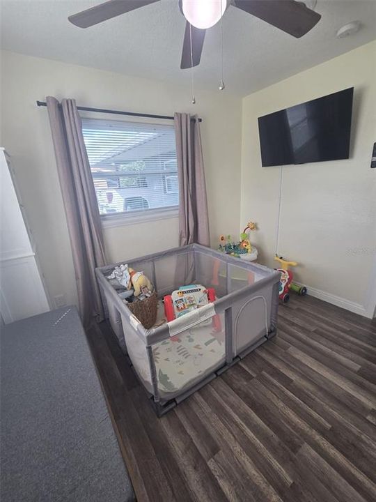 En Venta: $268,900 (3 camas, 2 baños, 1165 Pies cuadrados)