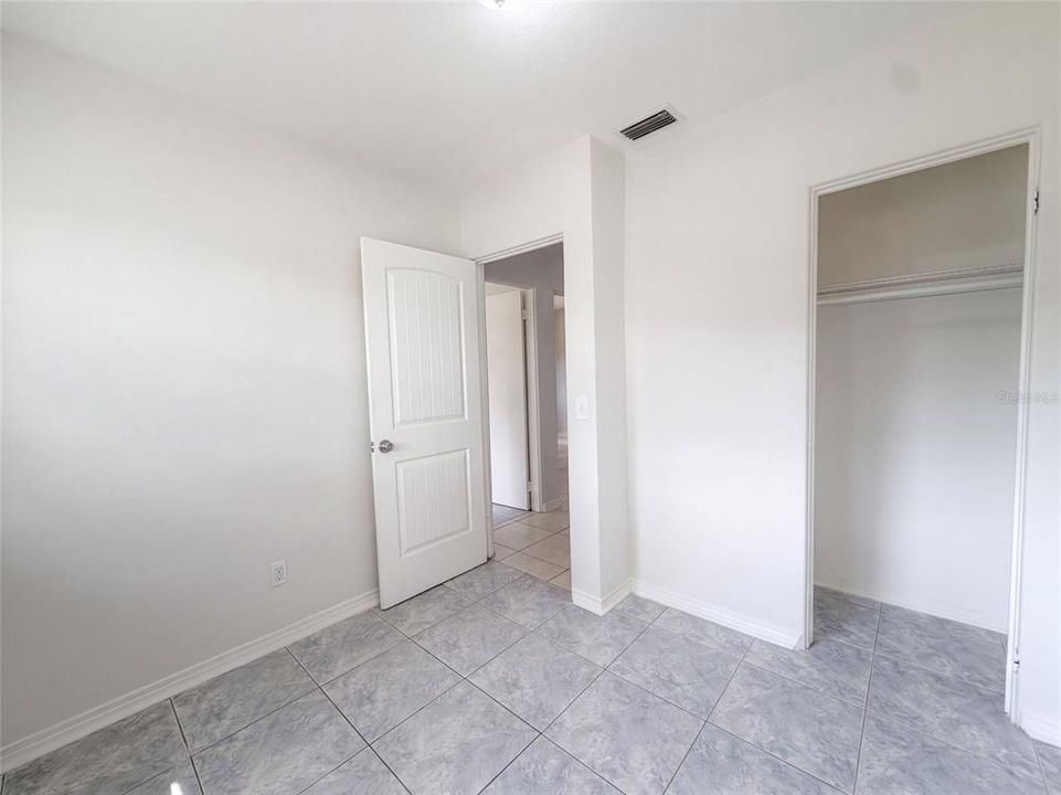 En Venta: $250,000 (4 camas, 1 baños, 1045 Pies cuadrados)