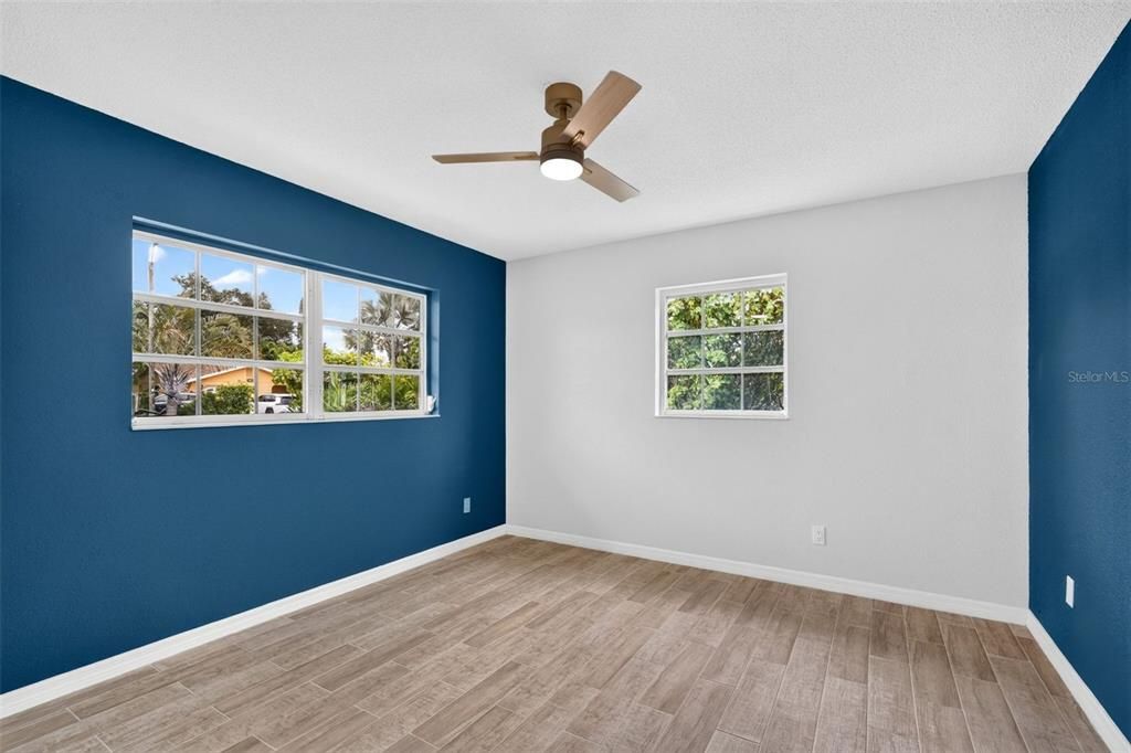 For Sale: $338,500 (3 beds, 2 baths, 1203 Square Feet)
