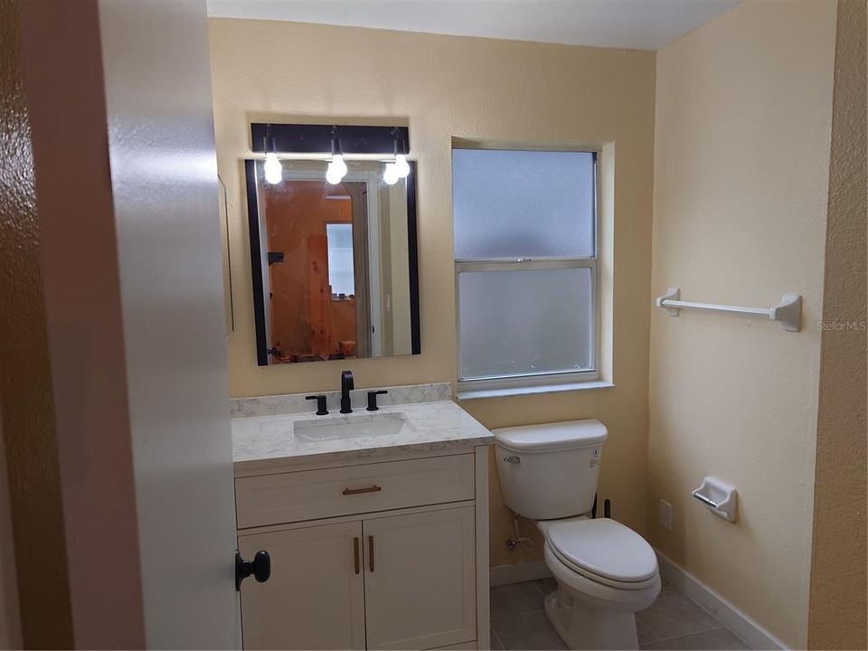 В аренду: $1,795 (2 спален, 1 ванн, 983 Квадратных фут)