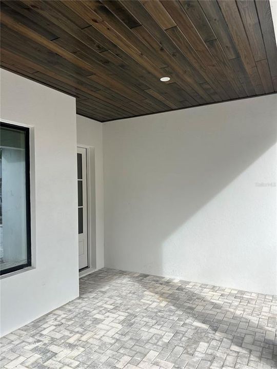 En Venta: $1,249,900 (4 camas, 2 baños, 2269 Pies cuadrados)