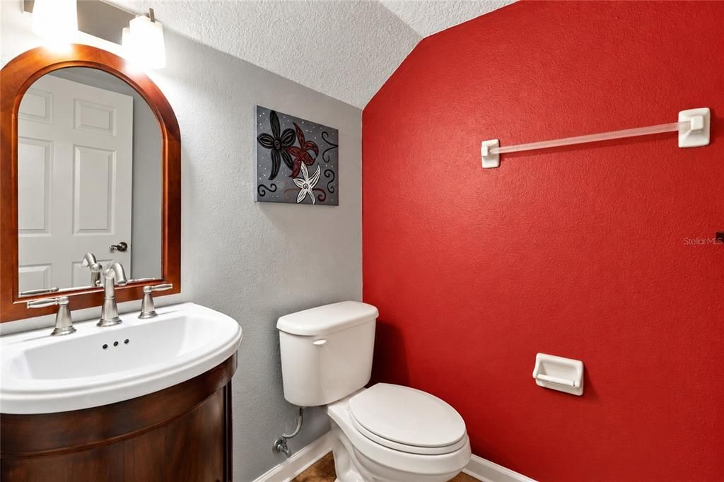 En Venta: $205,678 (3 camas, 2 baños, 1356 Pies cuadrados)