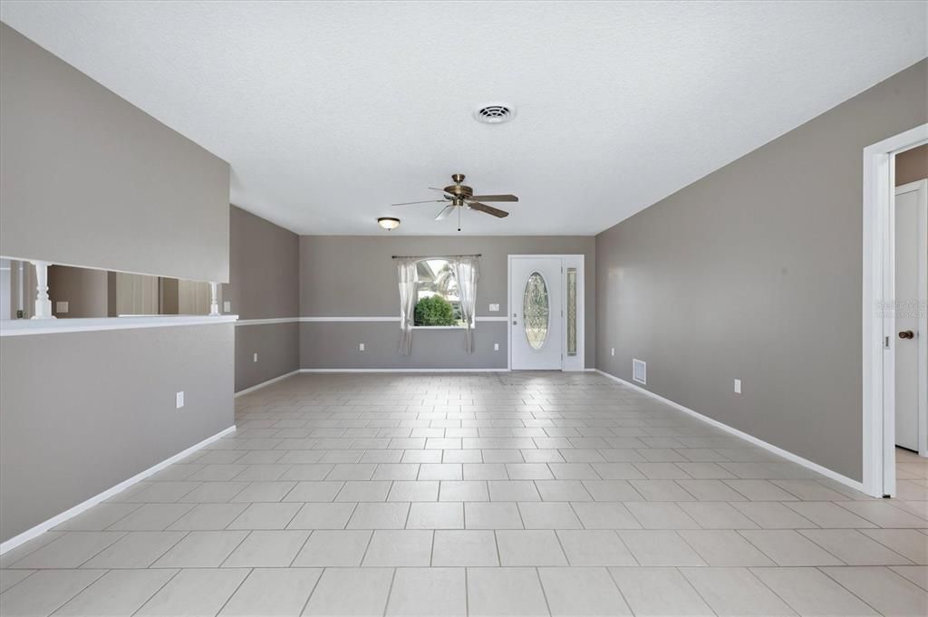 Active With Contract: $379,900 (3 beds, 2 baths, 1691 Square Feet)