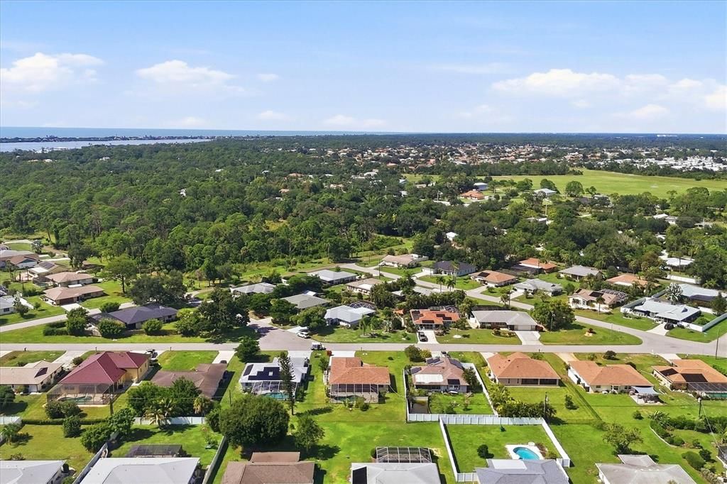 Active With Contract: $379,900 (3 beds, 2 baths, 1691 Square Feet)