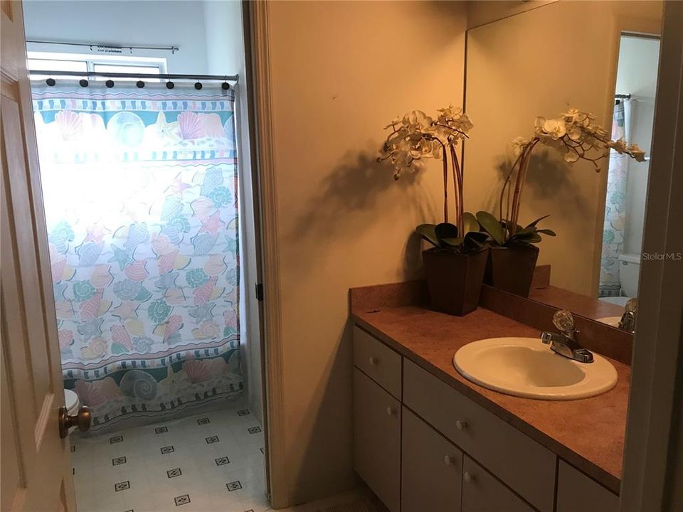 For Sale: $369,000 (3 beds, 2 baths, 2022 Square Feet)