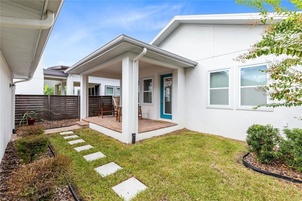 En Venta: $649,990 (3 camas, 2 baños, 1981 Pies cuadrados)