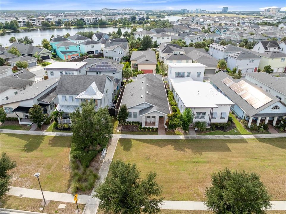 En Venta: $649,990 (3 camas, 2 baños, 1981 Pies cuadrados)