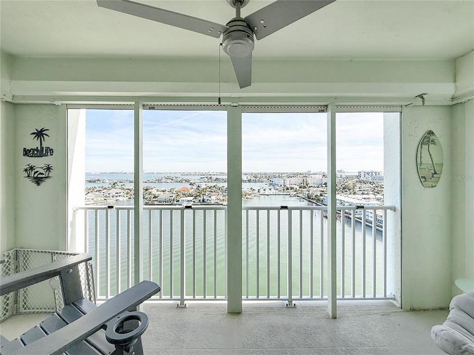 En Venta: $369,000 (1 camas, 1 baños, 1003 Pies cuadrados)