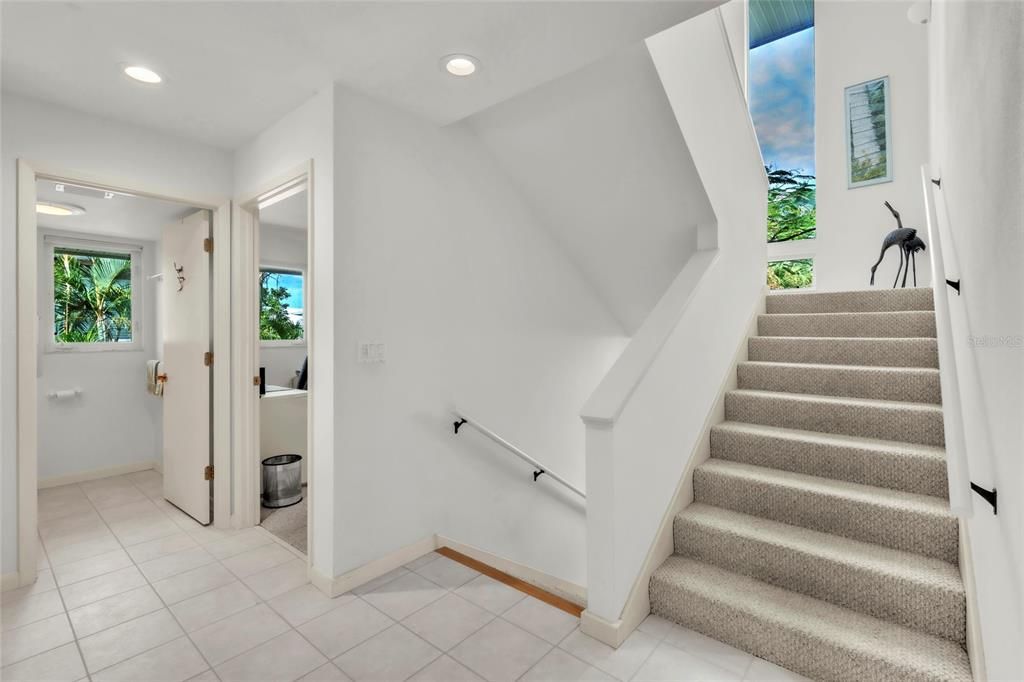 En Venta: $2,295,000 (3 camas, 2 baños, 2800 Pies cuadrados)