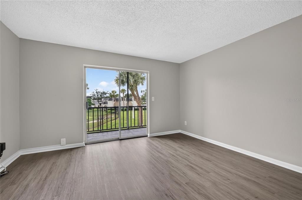 For Rent: $1,700 (2 beds, 1 baths, 1068 Square Feet)