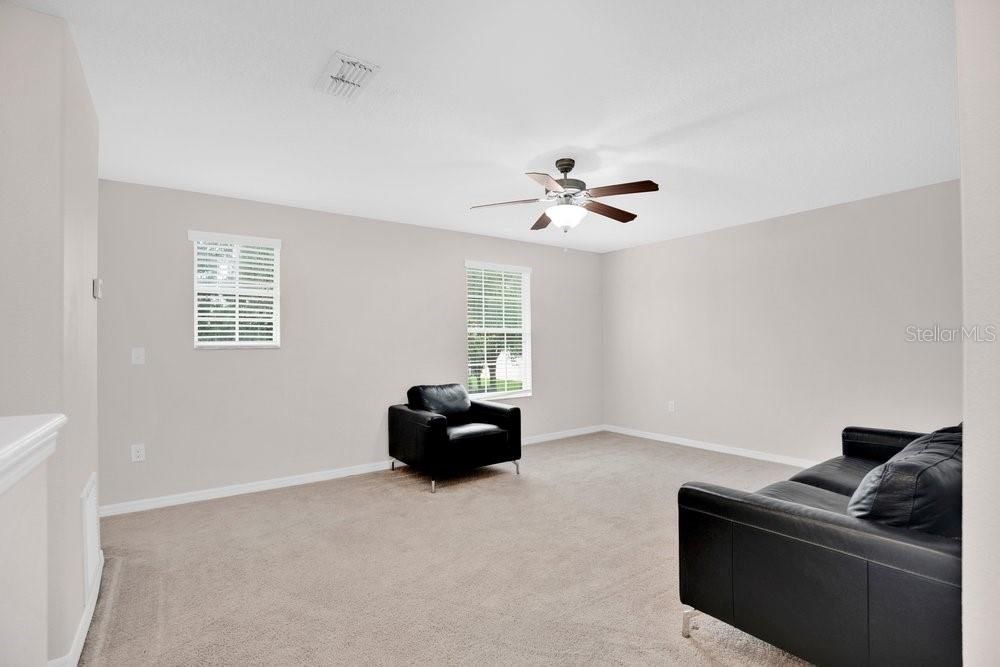 For Sale: $409,940 (4 beds, 3 baths, 2369 Square Feet)