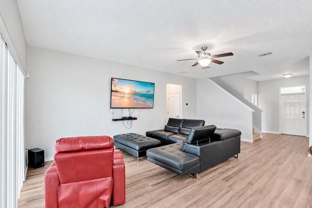 For Sale: $409,940 (4 beds, 3 baths, 2369 Square Feet)