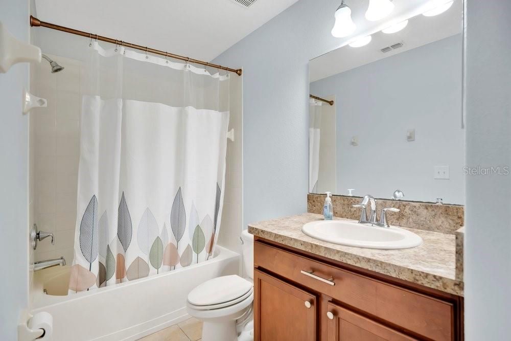 For Sale: $409,940 (4 beds, 3 baths, 2369 Square Feet)
