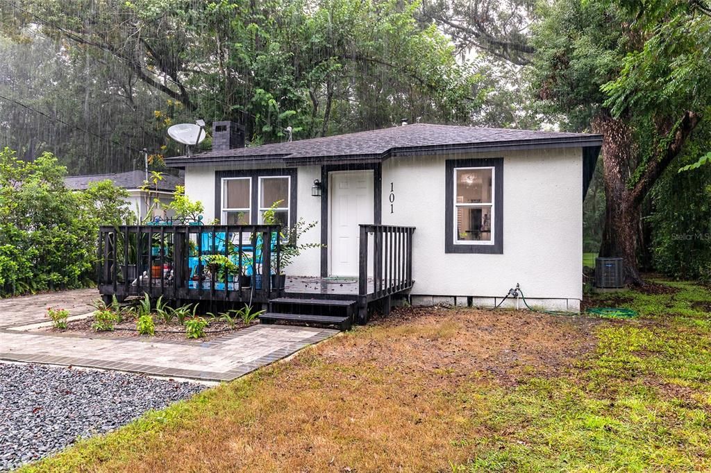 Activo con contrato: $249,900 (2 camas, 2 baños, 1146 Pies cuadrados)