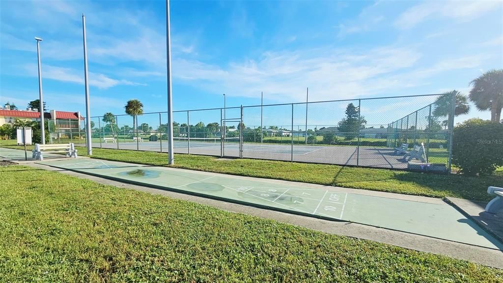 En Venta: $135,000 (2 camas, 2 baños, 1228 Pies cuadrados)