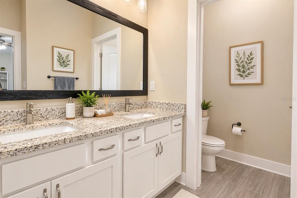 For Sale: $395,000 (3 beds, 2 baths, 1700 Square Feet)
