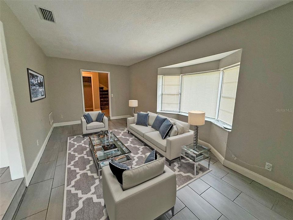 En Venta: $274,900 (3 camas, 2 baños, 2084 Pies cuadrados)