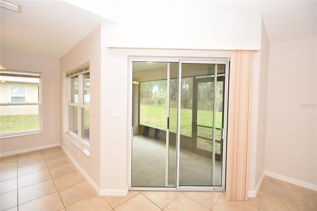For Sale: $285,000 (3 beds, 2 baths, 1323 Square Feet)