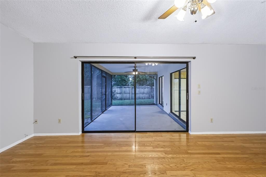En Venta: $339,000 (3 camas, 2 baños, 1245 Pies cuadrados)
