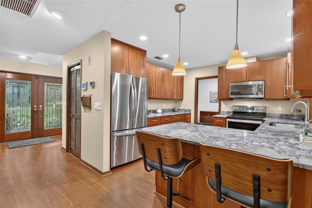 For Sale: $649,000 (3 beds, 2 baths, 1898 Square Feet)