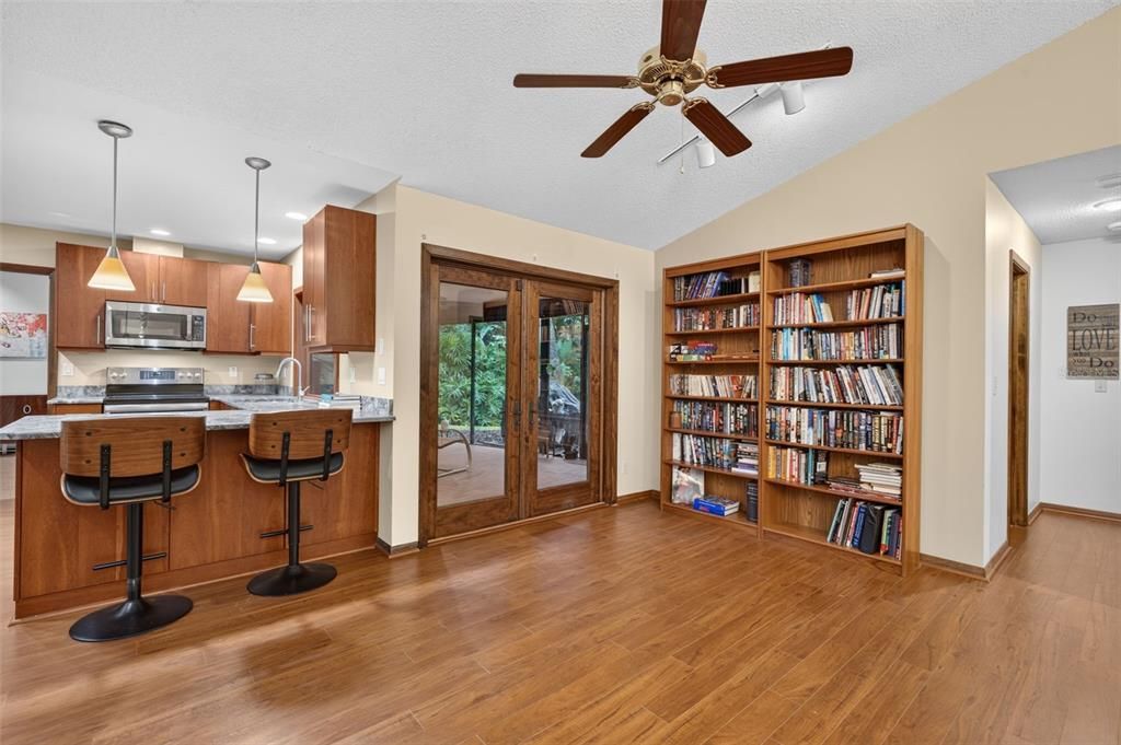 For Sale: $649,000 (3 beds, 2 baths, 1898 Square Feet)