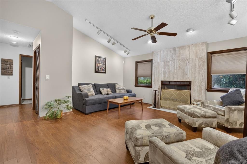For Sale: $649,000 (3 beds, 2 baths, 1898 Square Feet)