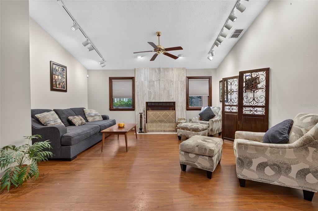 For Sale: $649,000 (3 beds, 2 baths, 1898 Square Feet)