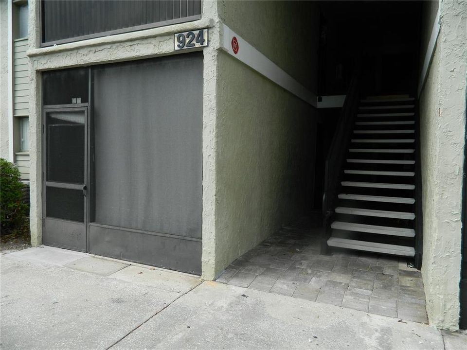 En Renta: $1,300 (2 camas, 1 baños, 826 Pies cuadrados)