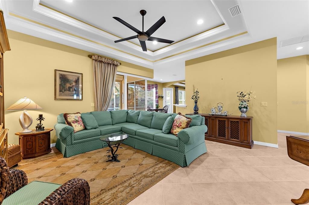 For Sale: $799,900 (3 beds, 2 baths, 2356 Square Feet)
